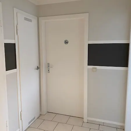 Monteur Und Apartment